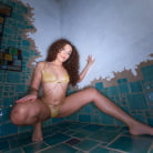 Diamond Banks in 'Silver And Gold'